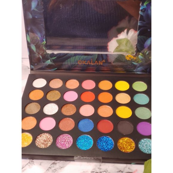 Color Burts 35 color Eyeshadow palette - Picture 2 of 4